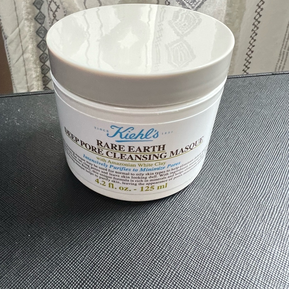 New Kiehls rare earth deep pore cleansing masque 4.2 fl oz
